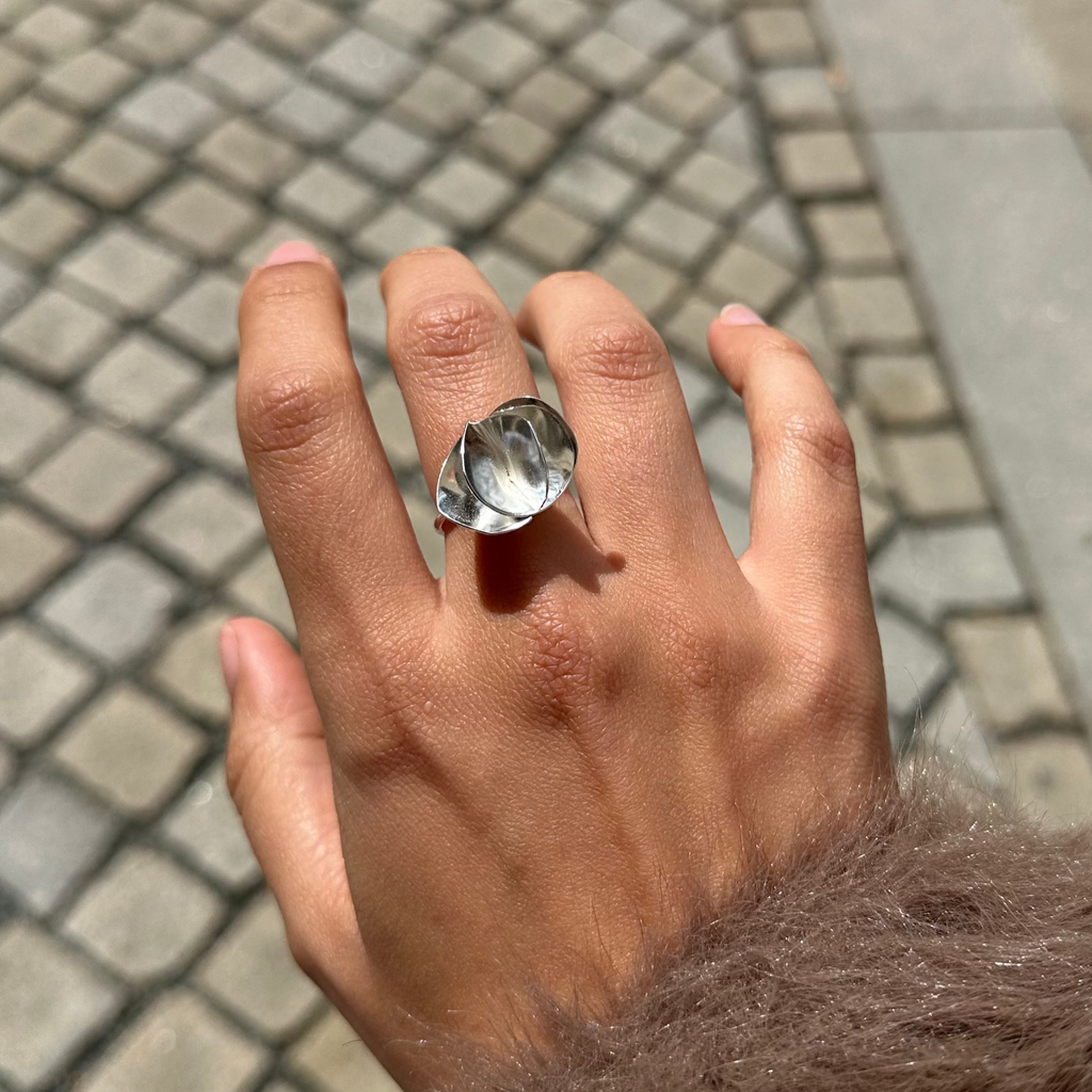 Flora Ring